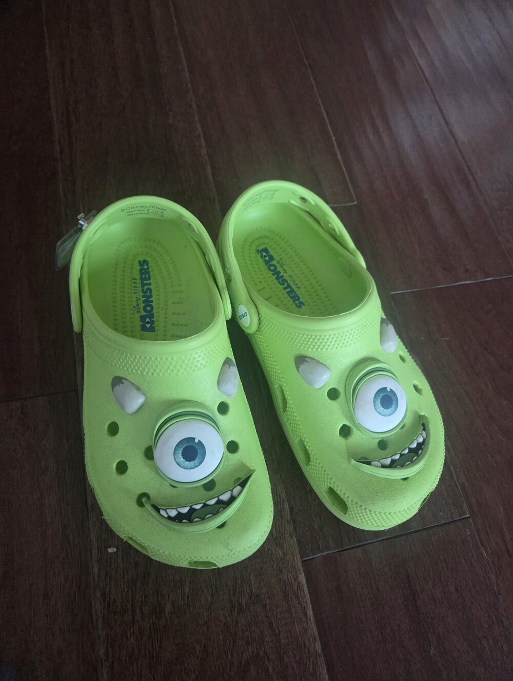 Kids Size 5 Mike Wazowski Green Slip-On Clogs
